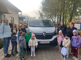 kisbusz Aknaszlatina 1